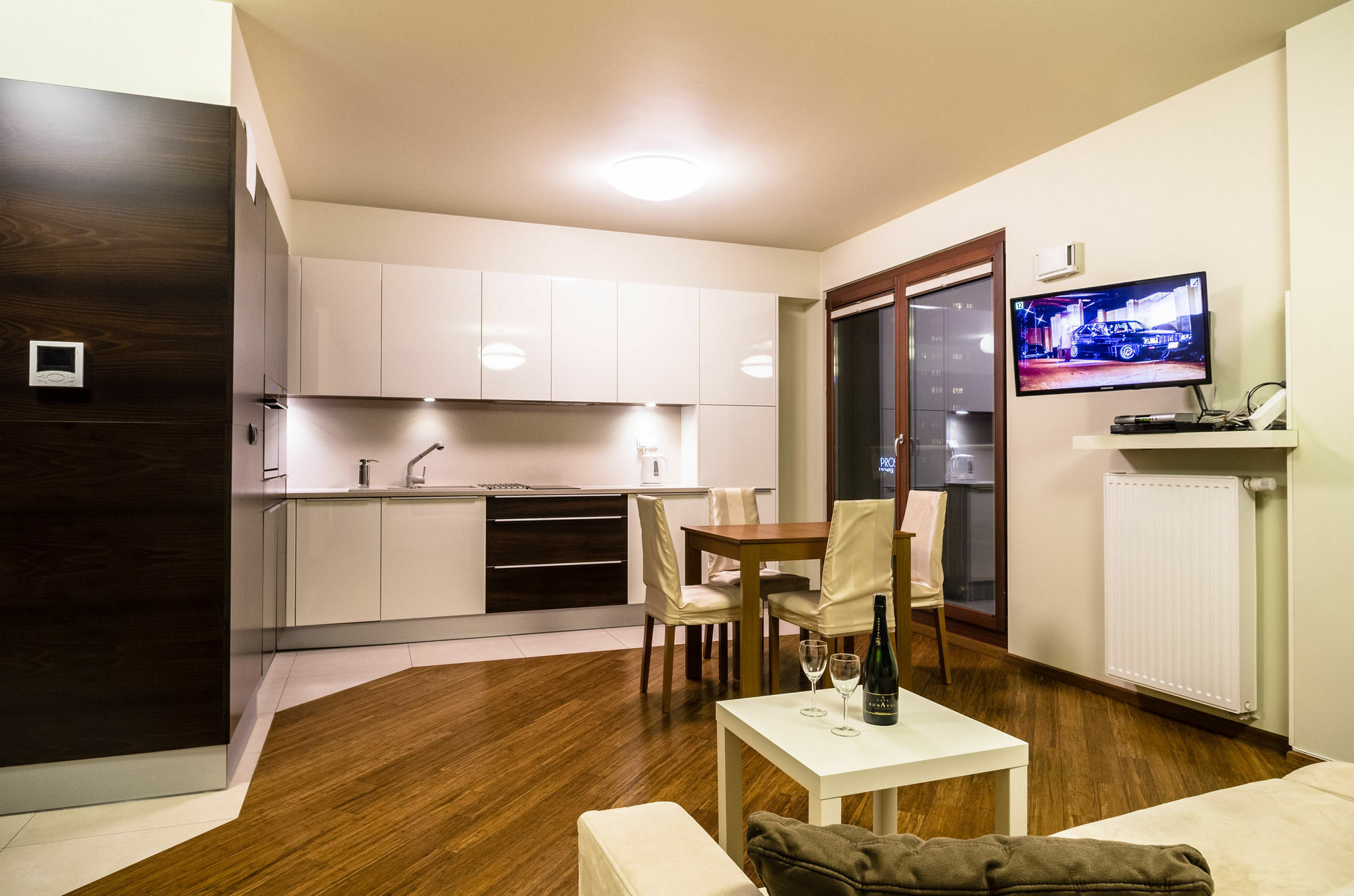 Silver Apartments Varşovia Exterior foto